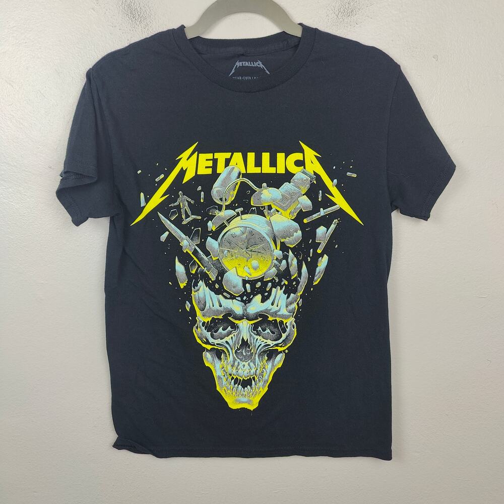 Metallica 72 Seasons Tour Graphic T-Shirt Size Small Black 80s Band Tee Rock‎